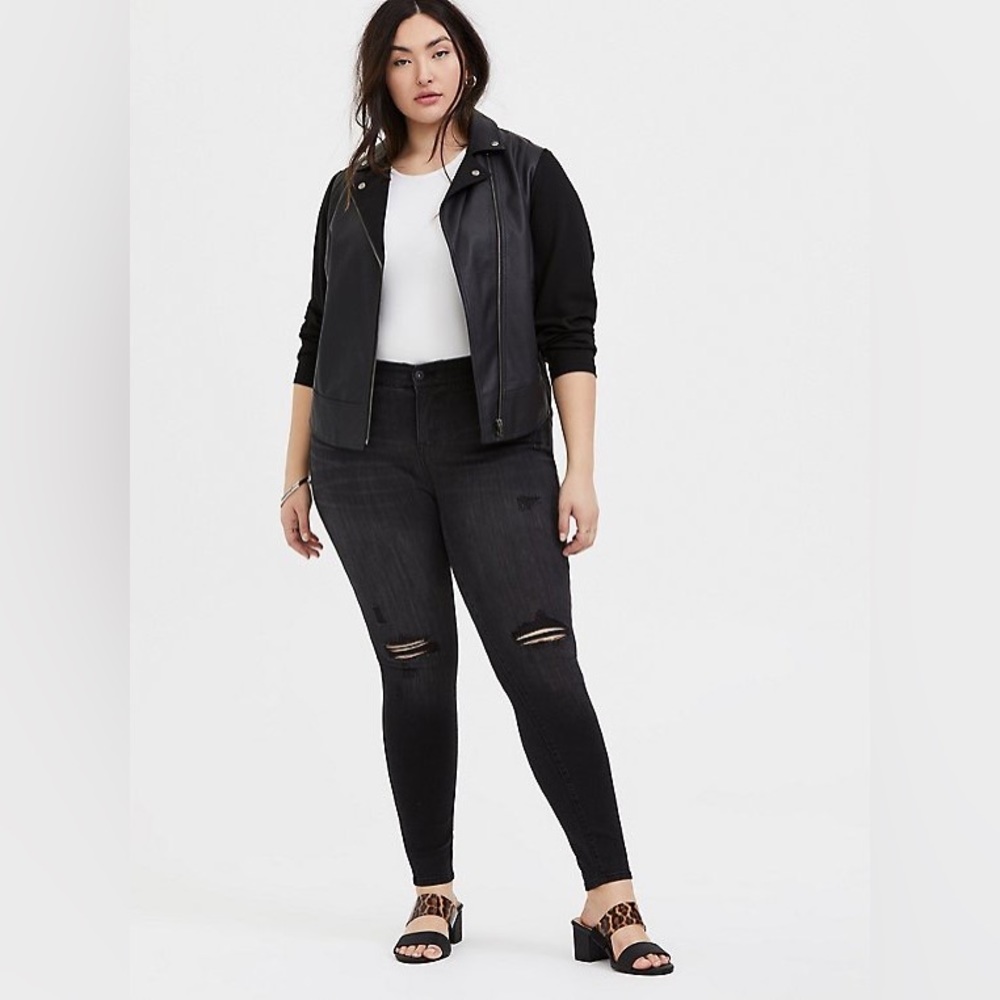 Torrid Black & Distressed Skinny Jeans